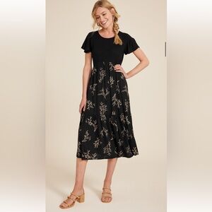 Maurices Black and Cream Floral Flutter Sleeve Midi Dress Size XL